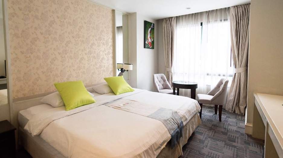 Aphrodite Inn Bangkok Esterno foto